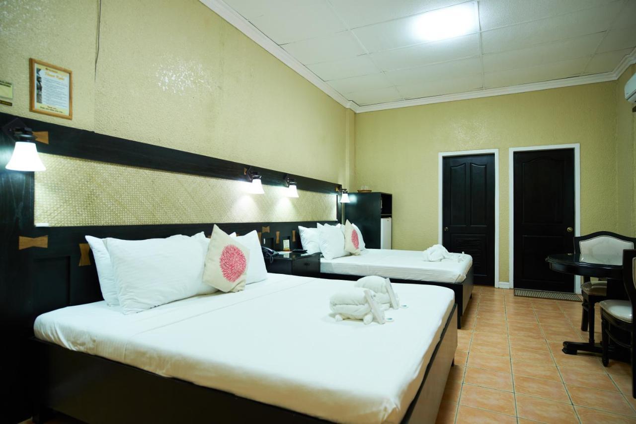 Dao Diamond Hotel & Restaurant Тагбиларан Сити Екстериор снимка