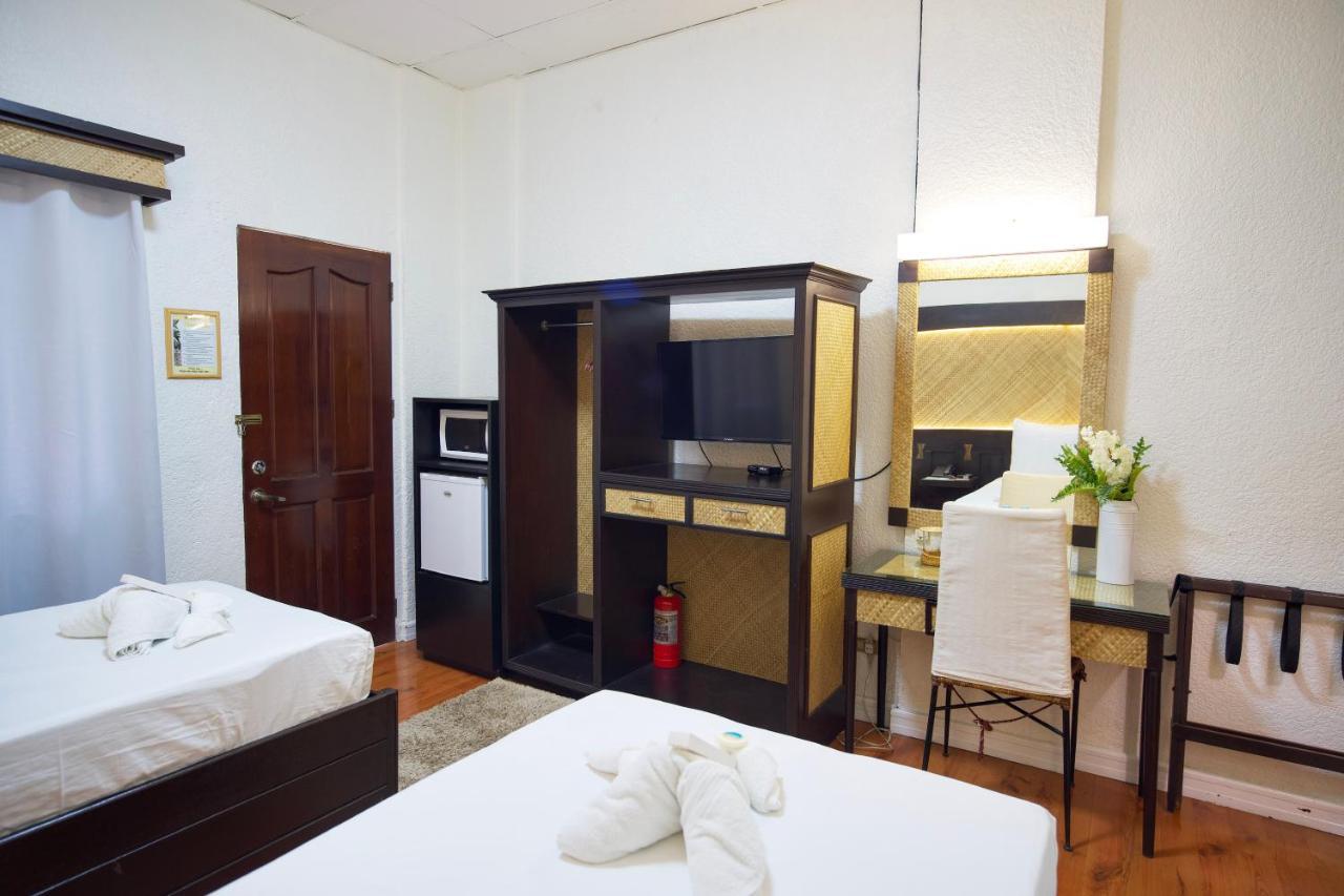 Dao Diamond Hotel & Restaurant Тагбиларан Сити Екстериор снимка