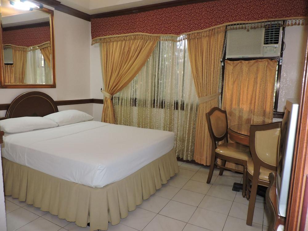 Dao Diamond Hotel & Restaurant Тагбиларан Сити Екстериор снимка